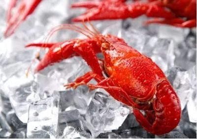 年销售额高达650万的食材店,只有20平米,2个员工?